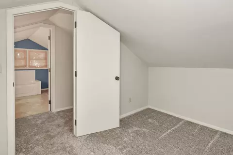 Bedroom - 1249 E Delmar St, Springfield, MO 65804 photo 4 of 5