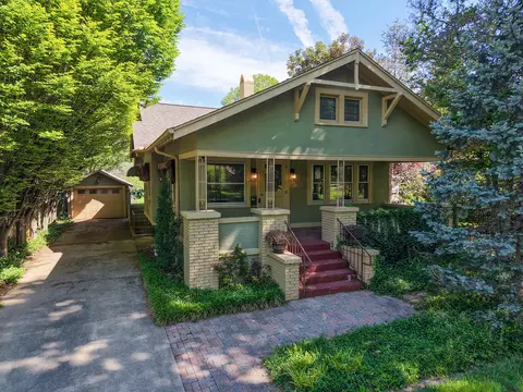 1249 E Delmar St, Springfield, MO 65804
