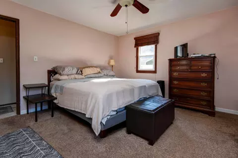 Bedroom - 3224 W Lombard St, Springfield, MO 65802 photo 1 of 3