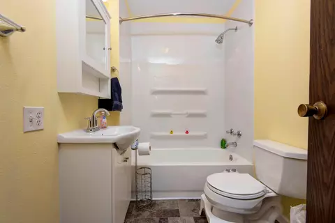 Bath - 3224 W Lombard St, Springfield, MO 65802 photo 1 of 2