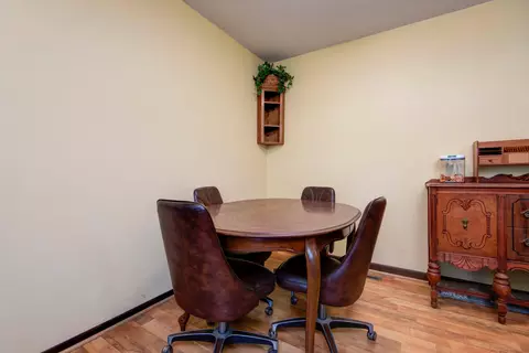 Dining - 3224 W Lombard St, Springfield, MO 65802 photo 1 of 1