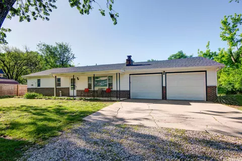 3224 W Lombard St, Springfield, MO 65802