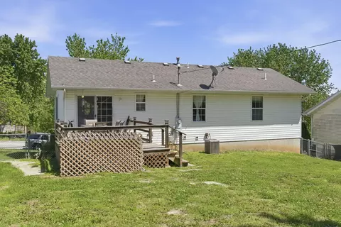 Exterior - 2601 S 14th St, Ozark, MO 65721 photo 8 of 9