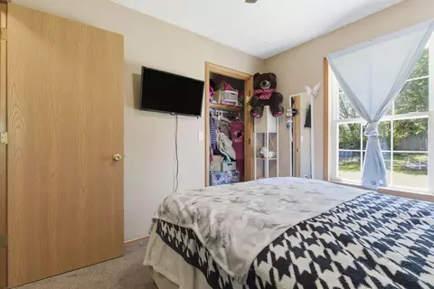 Bedroom - 2601 S 14th St, Ozark, MO 65721 photo 5 of 7