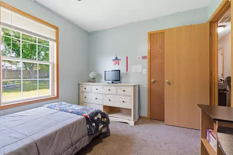 Bedroom - 2601 S 14th St, Ozark, MO 65721 photo 7 of 7