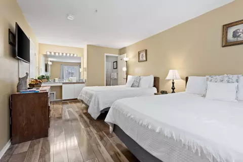 Bedroom - 200 Golf View Dr #A4, Branson, MO 65616 photo 2 of 5