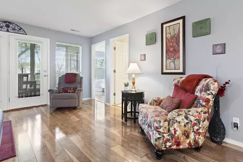 Living - 200 Golf View Dr #A4, Branson, MO 65616 photo 1 of 4