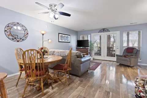 Dining - 200 Golf View Dr #A4, Branson, MO 65616 photo 1 of 1