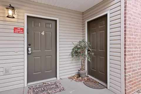 Exterior - 200 Golf View Dr #A4, Branson, MO 65616 photo 3 of 6