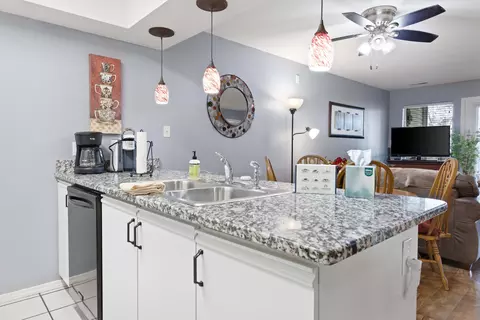 Kitchen - 200 Golf View Dr #A4, Branson, MO 65616 photo 3 of 3
