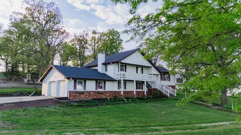 4681 S 138th Rd, Bolivar, MO 65613