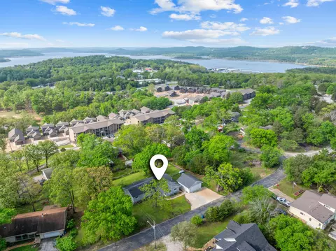 View/Area - 142 Locust Ln, Branson, MO 65616 photo 7 of 9