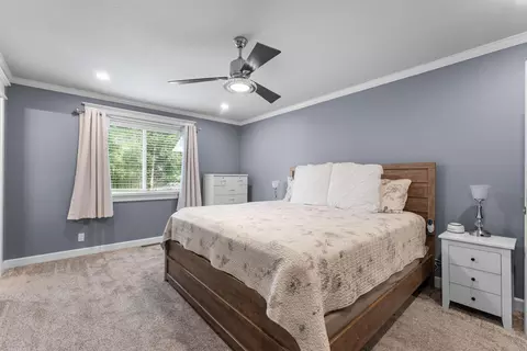 Bedroom - 142 Locust Ln, Branson, MO 65616 photo 5 of 5
