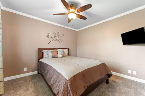 Bedroom - 142 Locust Ln, Branson, MO 65616 photo 2 of 5