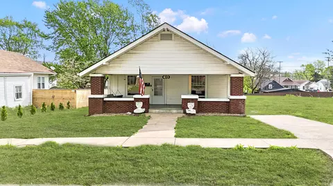 409 Frisco Ave, Monett, MO 65708