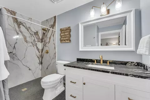 Bath - 133 Troon Dr #11, Branson, MO 65616 photo 2 of 2