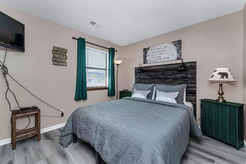 Bedroom - 133 Troon Dr #11, Branson, MO 65616 photo 3 of 4