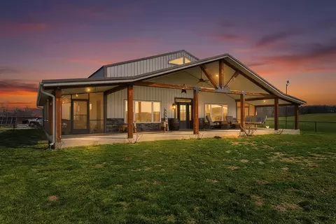 309 E 380th Rd, Dunnegan, MO 65640