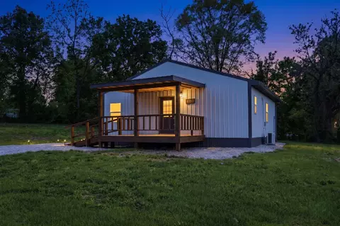 480 W Marshfield St, Hartville, MO 65667