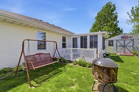 Exterior - 331 Sugar Tree Rd, Sparta, MO 65753 photo 4 of 7