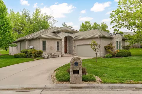 3901 E Villa Way, Springfield, MO 65809