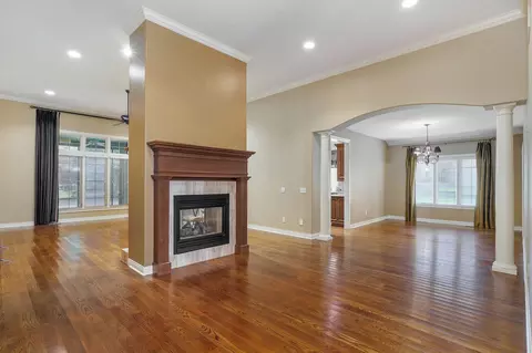 Living - 3901 E Villa Way, Springfield, MO 65809 photo 1 of 7