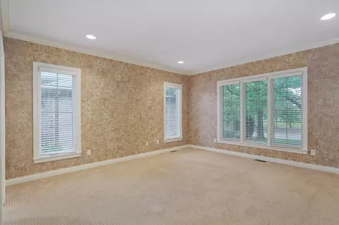 Living - 3901 E Villa Way, Springfield, MO 65809 photo 7 of 7