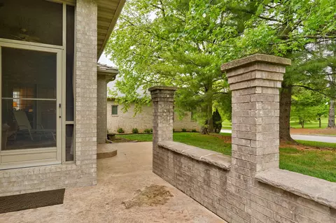Exterior - 3901 E Villa Way, Springfield, MO 65809 photo 5 of 16