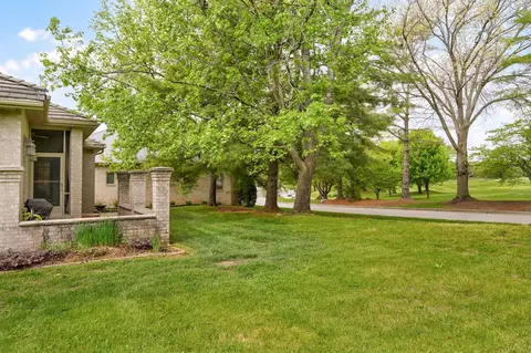 Exterior - 3901 E Villa Way, Springfield, MO 65809 photo 10 of 16