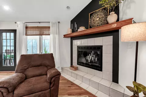 1963 S Oakview Ln, Nixa, MO 65714 photo 6