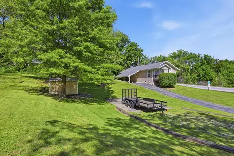 Exterior - 104 S Elm Street St, Granby, MO 64844 photo 6 of 10