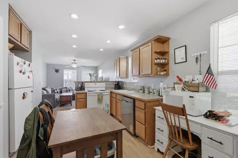 Kitchen - 104 S Elm Street St, Granby, MO 64844 photo 1 of 3