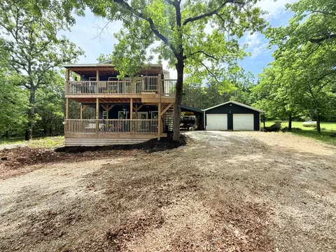 148 Crooked Tree Rd, Galena, MO 65656