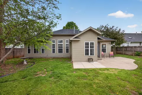 Exterior - 3755 W Kay Pointe Blvd, Springfield, MO 65802 photo 3 of 6