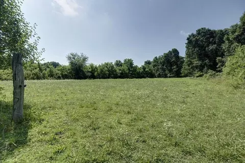 856 E 874 E Farm Road 80, Springfield, MO 65803 photo 4