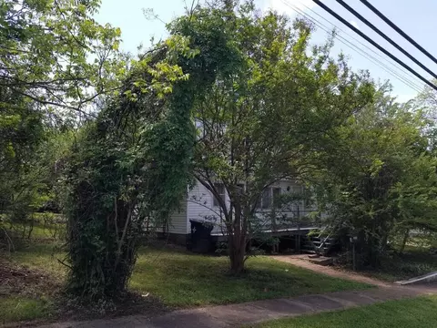 512 W Leyda Ave, West Plains, MO 65775