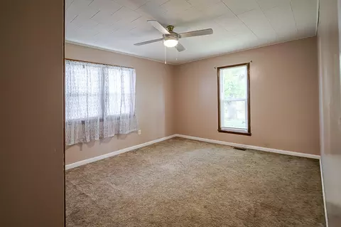 Bedroom - 605 4th St, Purdy, MO 65734 photo 3 of 5