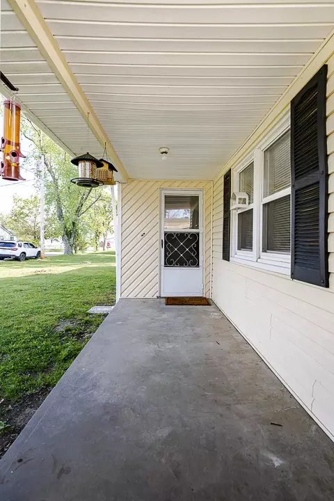 Exterior - 605 4th St, Purdy, MO 65734 photo 4 of 8
