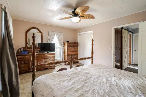 Bedroom - 605 4th St, Purdy, MO 65734 photo 2 of 5