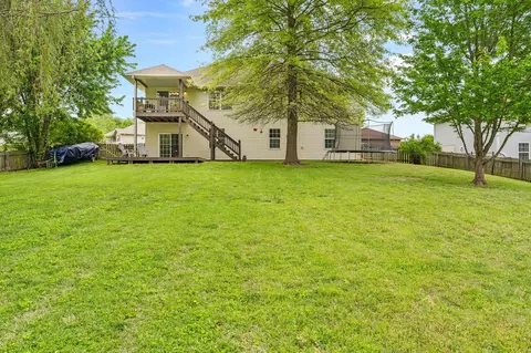 Exterior - 2004 E Lee St, Republic, MO 65738 photo 8 of 11