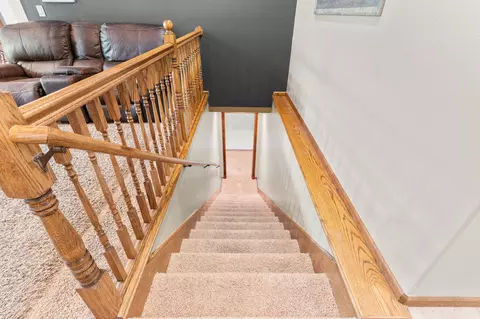 Entry Way - 2004 E Lee St, Republic, MO 65738 photo 3 of 3