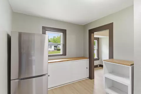 Entry Way - 905 S Newton Ave, Springfield, MO 65806 photo 1 of 1