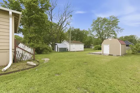 Exterior - 905 S Newton Ave, Springfield, MO 65806 photo 2 of 5