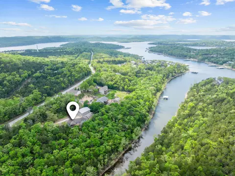 625 Little Aunts Creek Rd, Kimberling City, MO 65686