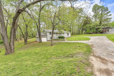 Exterior - 4859 S Roslyn Ave, Springfield, MO 65804 photo 2 of 11