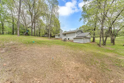 Exterior - 4859 S Roslyn Ave, Springfield, MO 65804 photo 9 of 11
