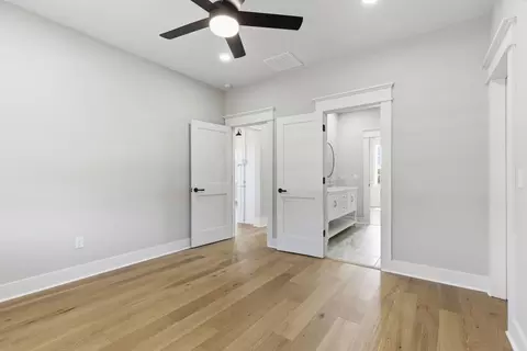 Bedroom - 6254 E Farm Rd 132, Springfield, MO 65802 photo 5 of 7