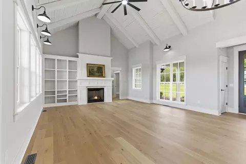 Living - 6254 E Farm Rd 132, Springfield, MO 65802 photo 1 of 5