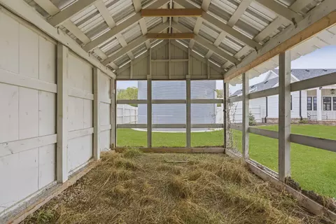 Exterior - 6254 E Farm Rd 132, Springfield, MO 65802 photo 19 of 25