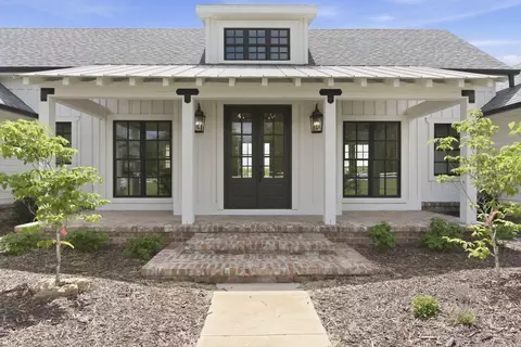 Exterior - 6254 E Farm Rd 132, Springfield, MO 65802 photo 7 of 25